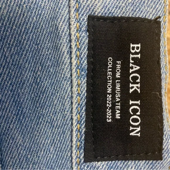 Black Icon Floral Patterned Blue Jeans - Picture 3 of 4